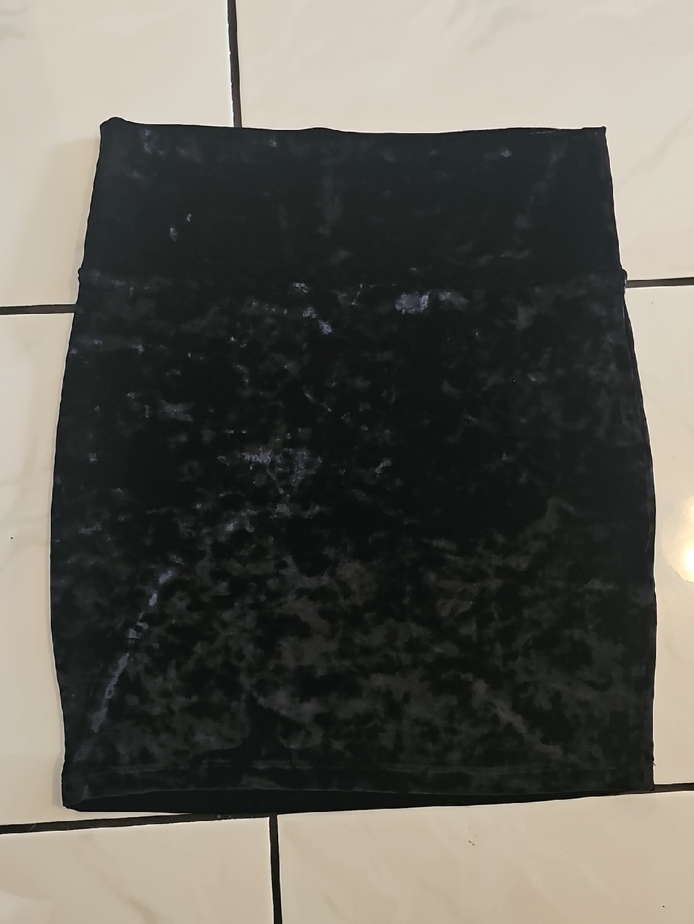 Forever 21 Black Crushed Velvet Pencil Skirt